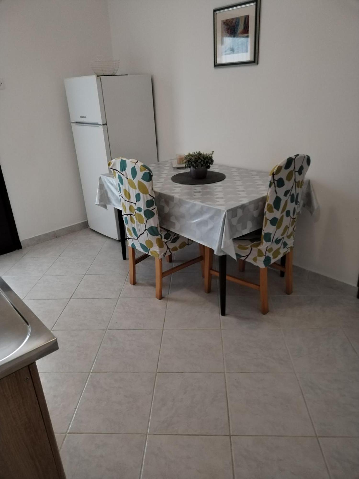 Apartments Erika Pula Zewnętrze zdjęcie