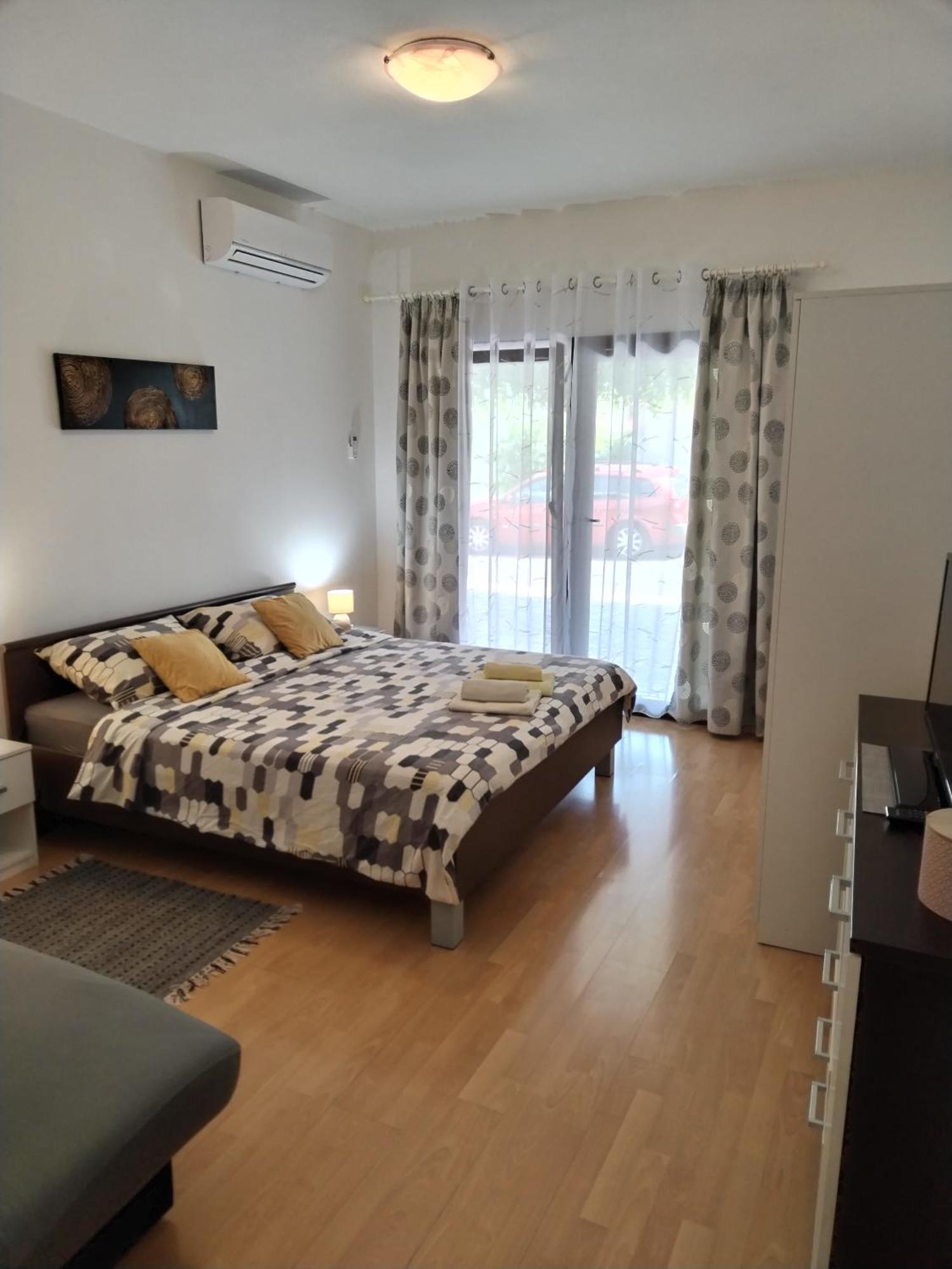 Apartments Erika Pula Zewnętrze zdjęcie