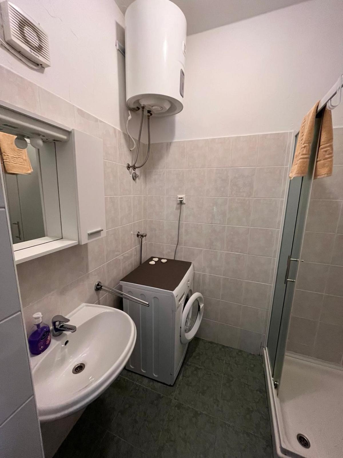 Apartments Erika Pula Zewnętrze zdjęcie